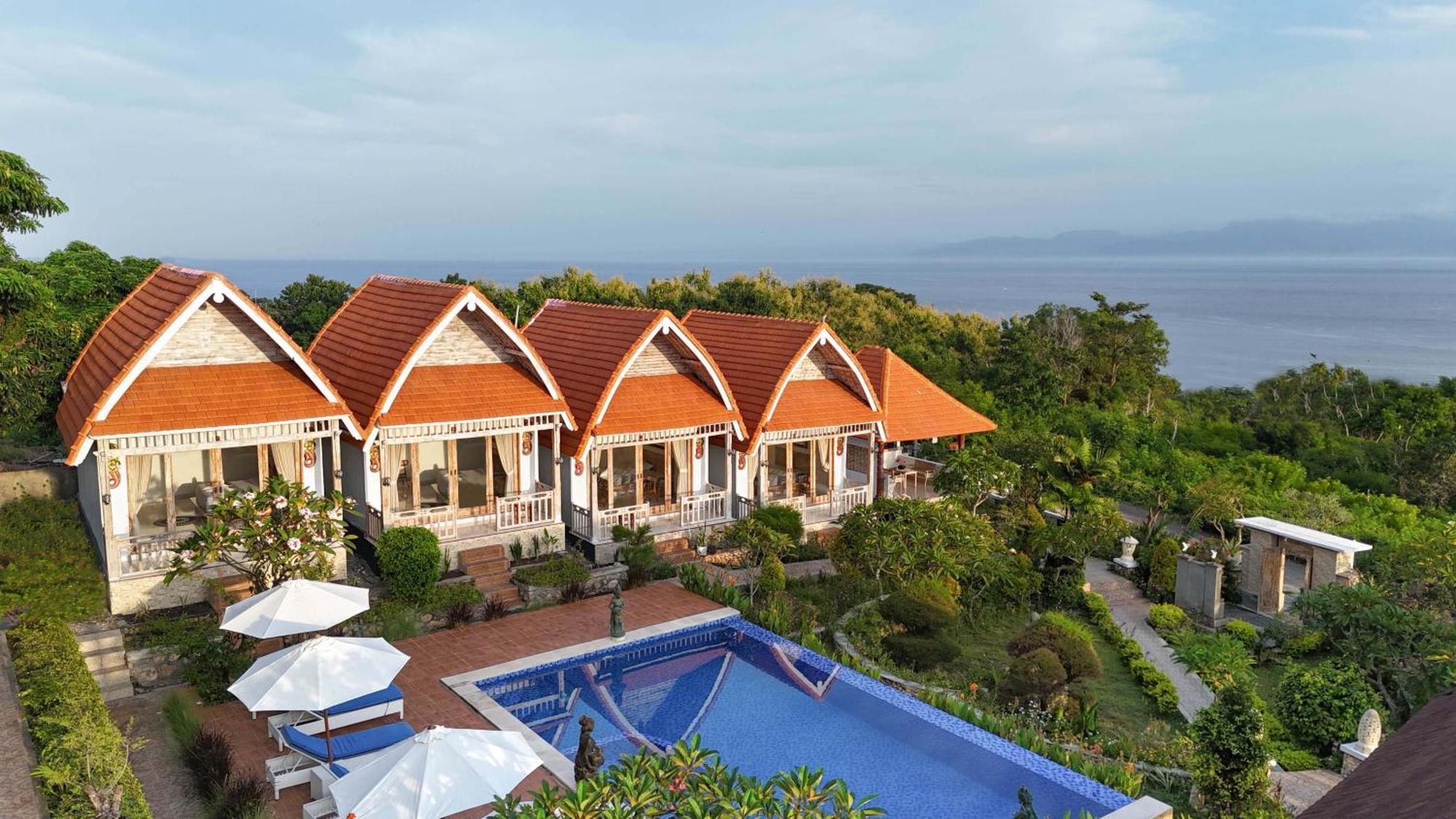 D'Arya Sea View Hotel Batununggul Exterior foto